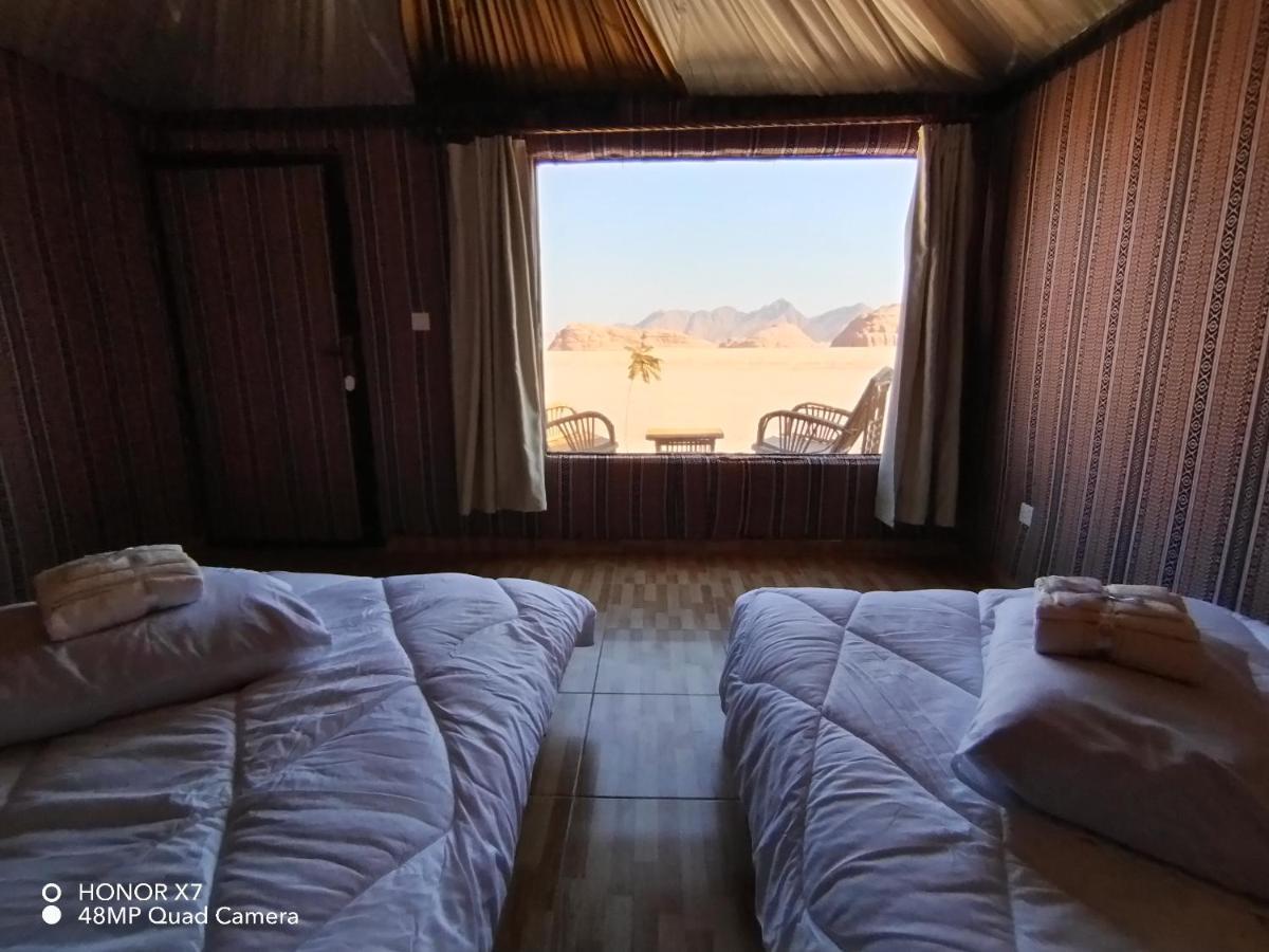 Caesar Desert Camp Wadi Rum Exteriör bild